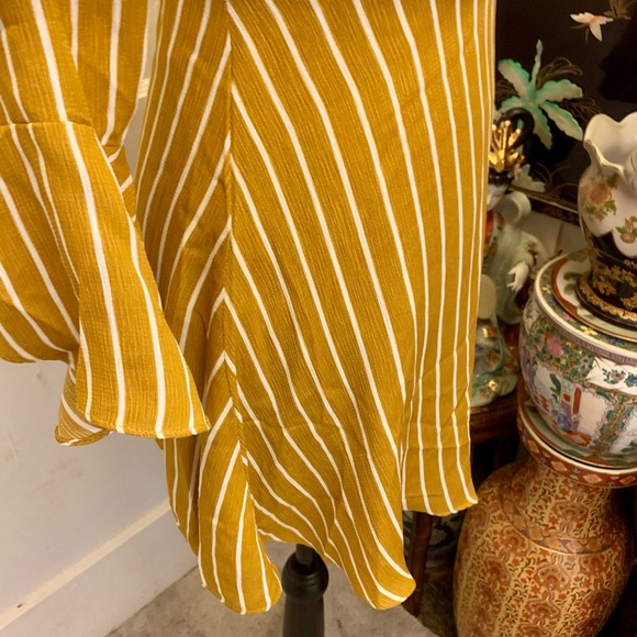 ✨ High Neck Cold Shoulder Dress 🎀 3 for $25 - Picture 3 of 8